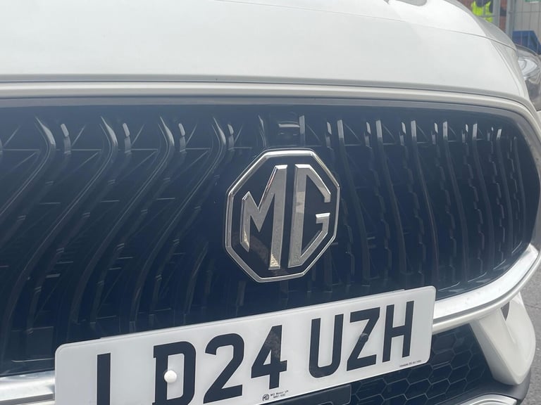 2024 MG MG HS 1.5 T-GDI 16.6kWh Trophy Auto Euro 6 (s/s) 5dr ESTATE Petrol/Electric Hybrid Automatic