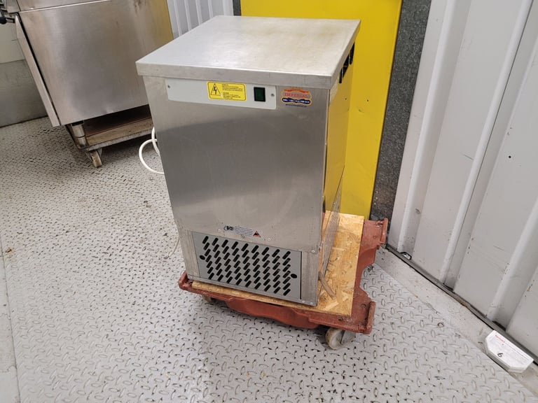 Commercial Catering  beer cooler  2 or 3  line  home  hotel  restaurant bar cafe 