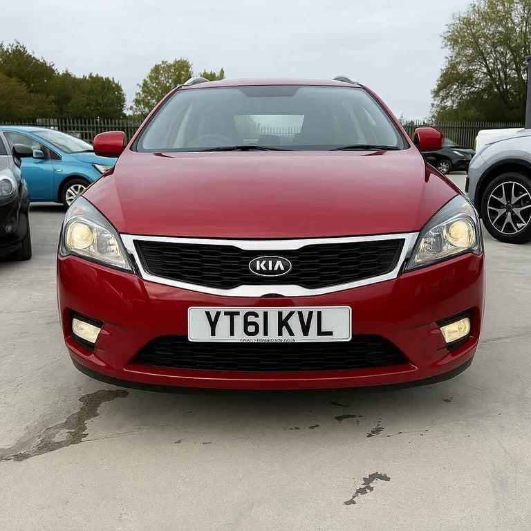 2011 Kia Ceed 1.6 CRDi 3 5dr Auto HPI CLEAR TIMING BELT DONE AT 101K MILES, 2 OWNERS ESTATE Diese...