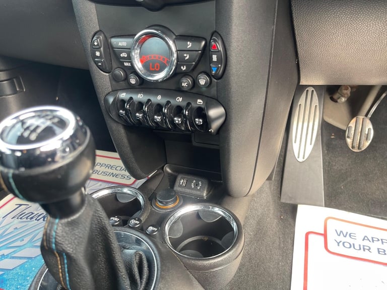 2013 MINI Hatch 2.0 Cooper SD Bayswater Euro 5 (s/s) 3dr HATCHBACK Diesel Manual