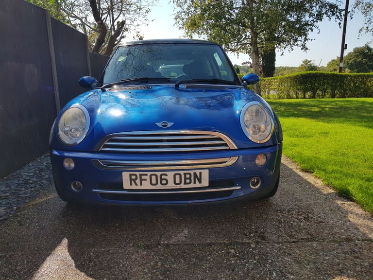 Mini Cooper, HATCHBACK, Hatchback, 2006, Manual, 1598 (cc), 3 doors