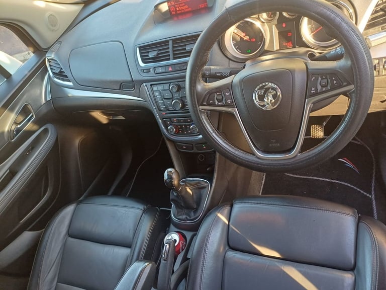 Vauxhall, MOKKA, Hatchback, 2015, Manual, 1598 (cc), 5 doors
