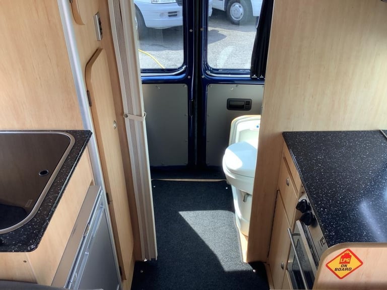 2009 DANBURY ROYALE Campervan