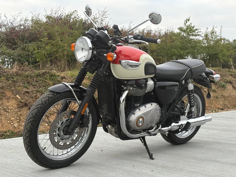 Triumph T100 Bonneville 900cc Bonne T 100