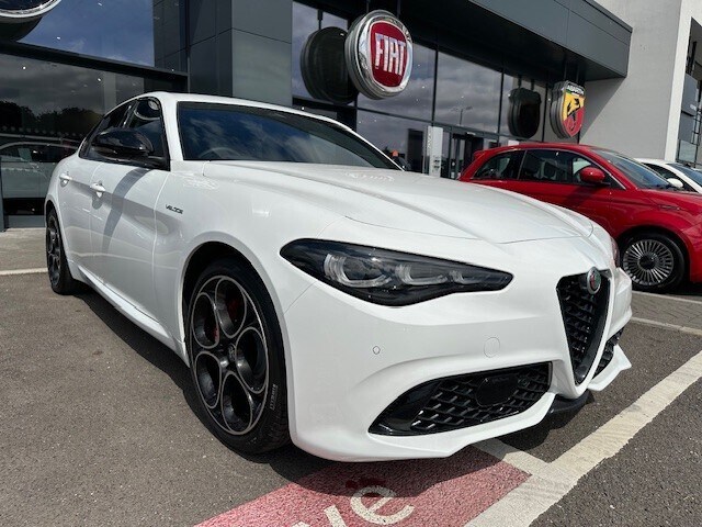 2025 Alfa Romeo Giulia 2.0 Turbo Veloce 4dr Auto Saloon Petrol Automatic