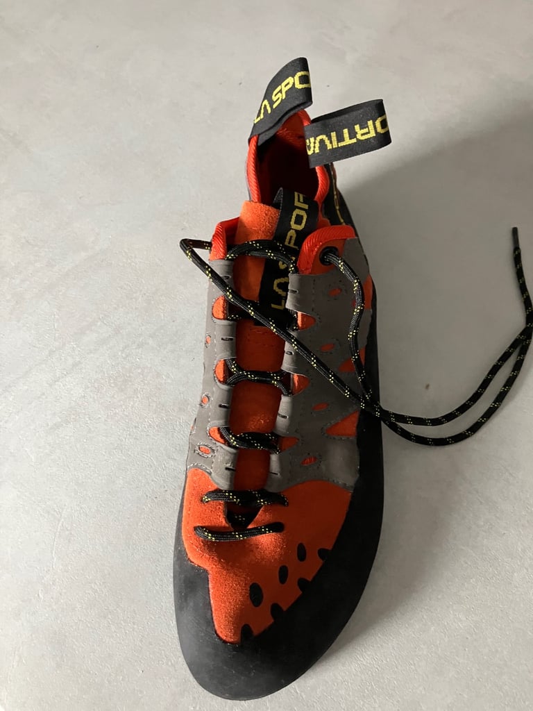 La Sportiva Tarantulace Climbing Shoes