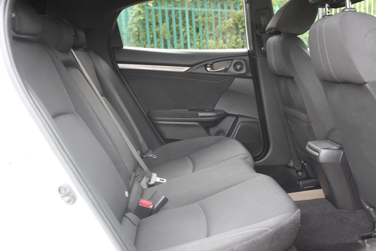 2018 Honda Civic 1.0 VTEC Turbo SR 5dr HATCHBACK Petrol Manual