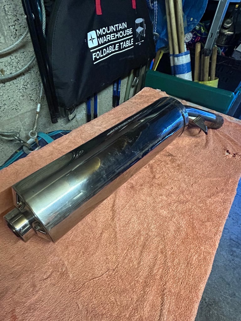 Suzuki Bandit GSF650 exhaust