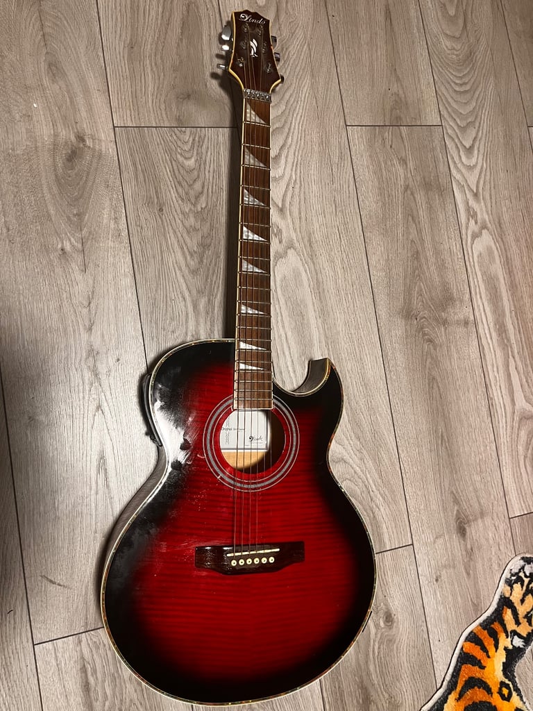 Lindo Electro Acoustic Slimline Guitar