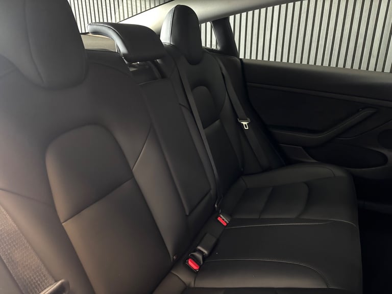 2021 Tesla Model 3 Standard Range Plus Saloon 4dr Electric Auto RWD (241 bhp)