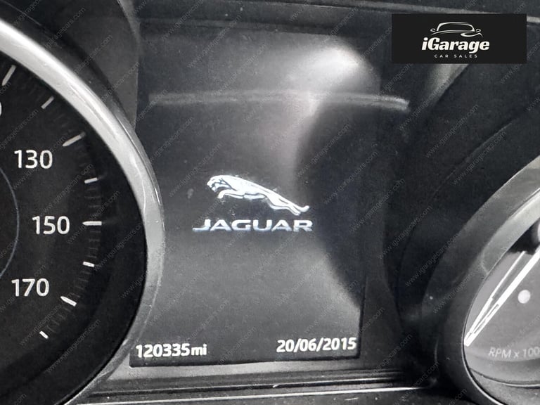 2016 Jaguar XF 2.0d Portfolio Saloon 4dr Diesel Auto Euro 6 (s/s) (180 ps) Saloon Diesel Automatic