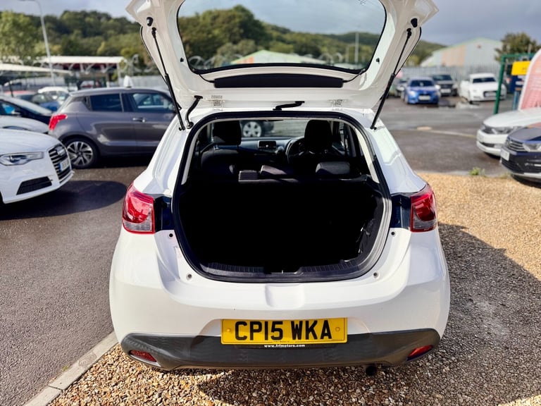 2015 Mazda Mazda2 1.5 75 SE 5dr HATCHBACK Petrol Manual