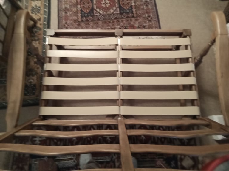 .ERCOL SOFA COTTAGE STYLE VINTAGE SOLID  beech IRISH LINEN/COUNTRY DIARY DORMA fabric by Moygashel