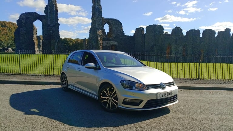 image for 2016 Volkswagen Golf 2.0 TDI R-Line 5dr DSG *1 OWNER* FULL HISTORY* £35 TAX HATCHBACK Diesel Auto...
