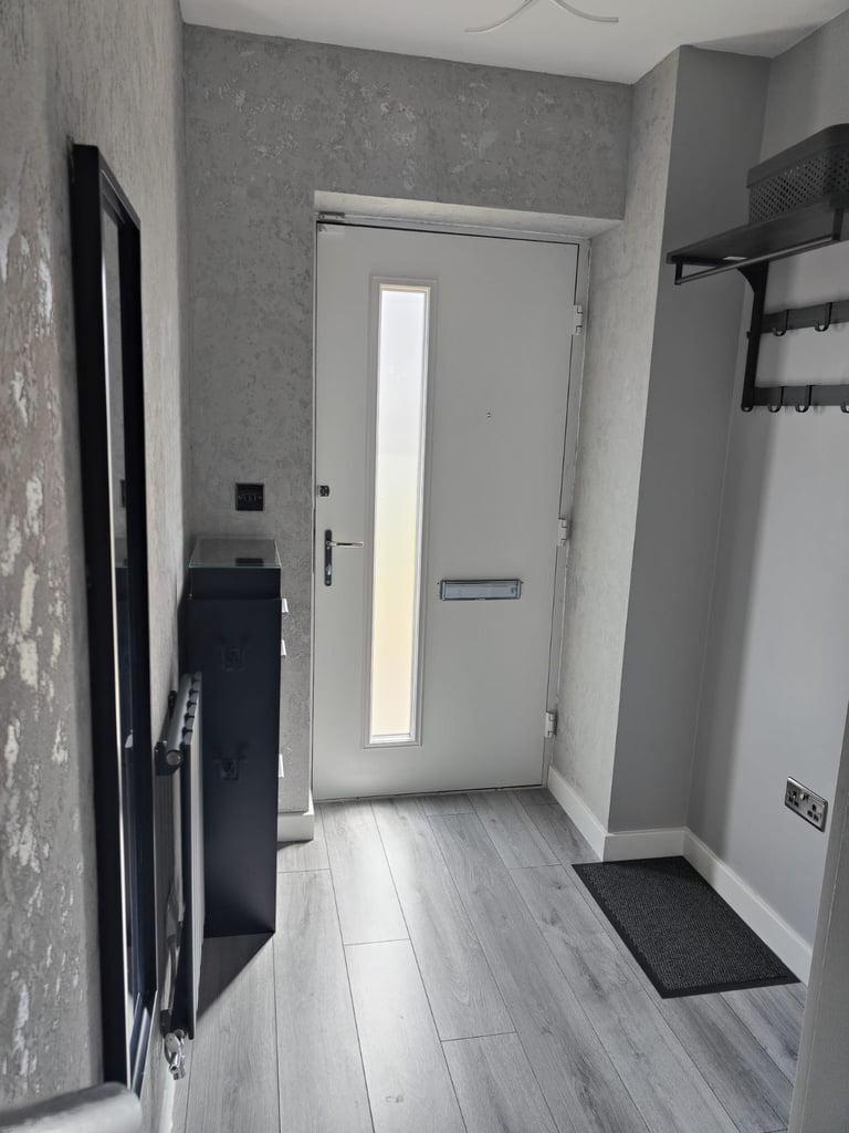 Semi detached 3 bedroom house with large garden in Sheffield-S5