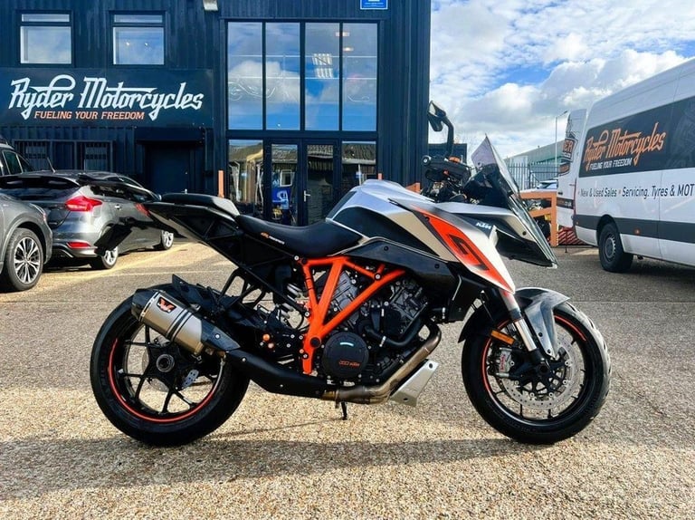 2017 67 KTM 1290 SUPER DUKE GT - BUY ONLINE 24 HRS A DAY - FINANCE AVAILABLE