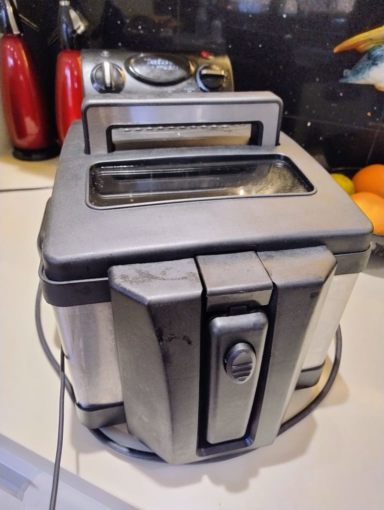 image for Free. Tefal deep fat fryer (3L)