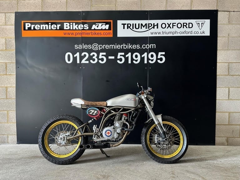 image for STUNNING LOW MILEAGE 2019/69 CCM SPITFIRE MOTORCYCLE 