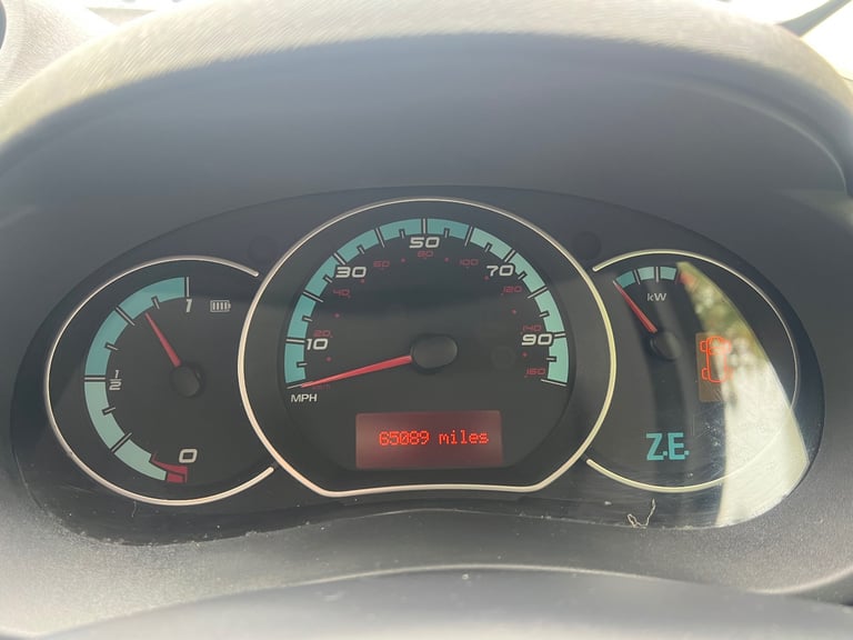 Renault, KANGOO, Panel Van, 2015, Automatic, 1 (cc)