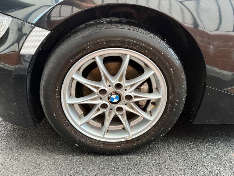 2007 BMW Z4 – Only 35k Miles – Sounds Amazing – reduced to sell!