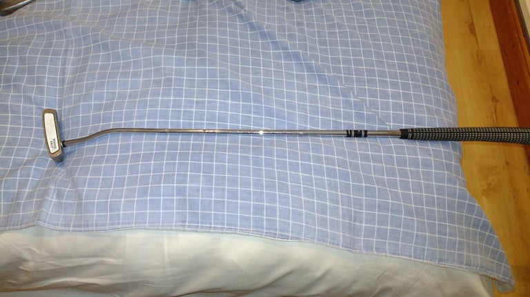 White Hot Odyssey 5 Putter 32 inch