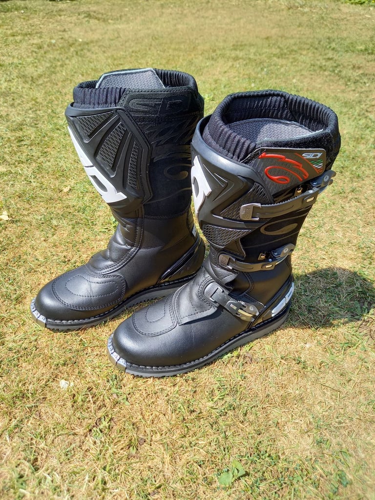 SIDI Courier Motorcycle Boots, size 8