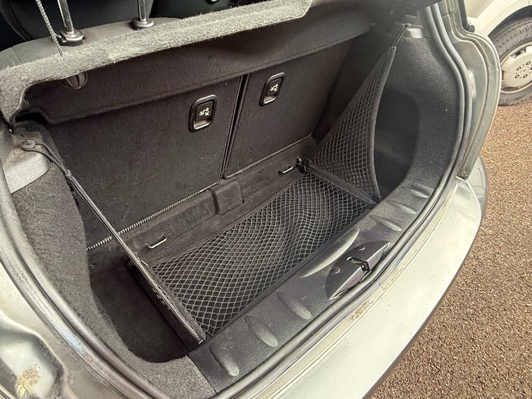 Mini Cooper,  Hatchback, 2009, Manual, 1560 (cc), 3 doors