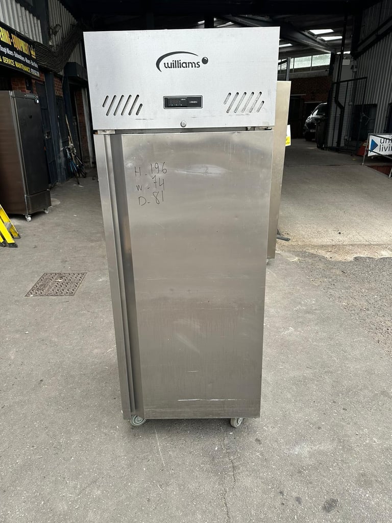 Commercial fridges freezers chiller pizza foster Williams 