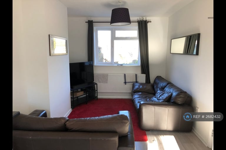 6 bedroom house in Haycombe Drive, Bath, BA2 (6 bed) (#2682432)