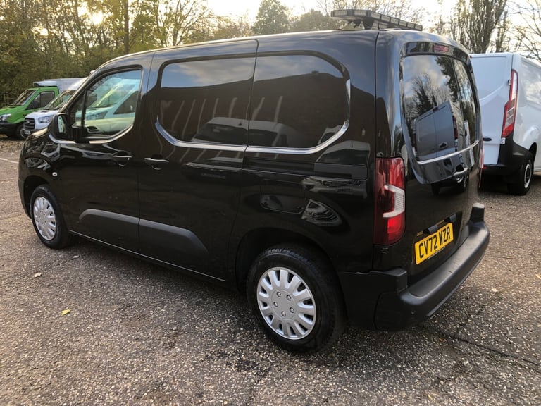 2022 72Reg Vauxhall Combo Dynamic 1.5 Turbo D Euro 6 Air Conditioning +VAT 