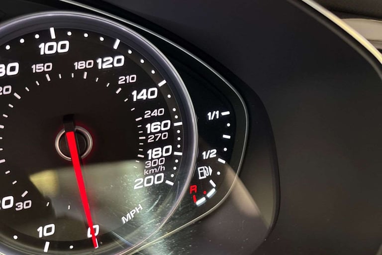 Audi RS6 4.0T FSI Quattro RS 6 5dr Tip Auto Estate Petrol Automatic