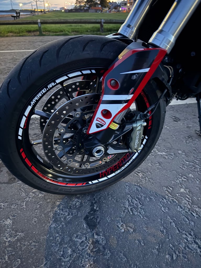 Ducati, HYPERMOTARD, 2017, 937 (cc)