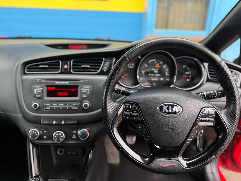 2015 Kia Ceed 1.6 T-GDi GT Euro 5 5dr HATCHBACK Petrol Manual