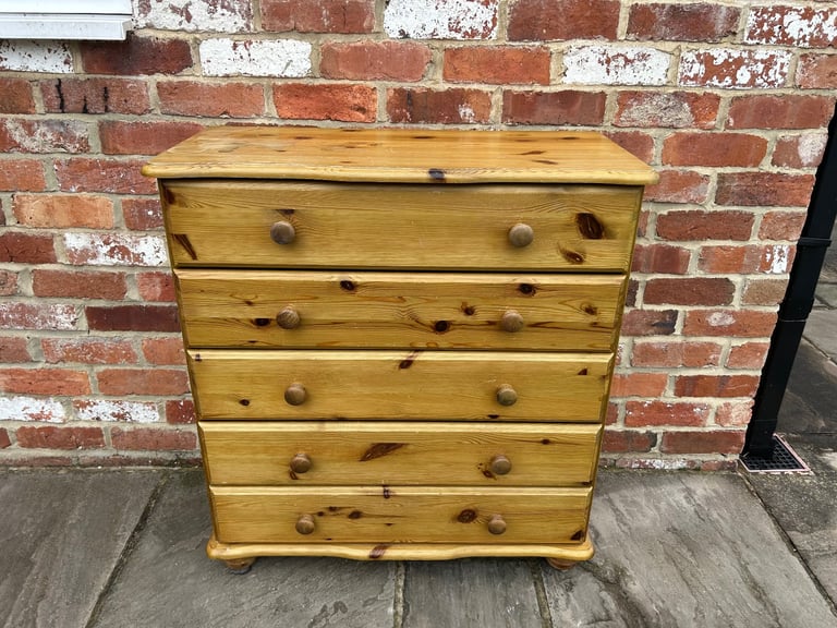 Solid Pine Chest of Drawers for Upcycling Project / Painting - Good Condition 