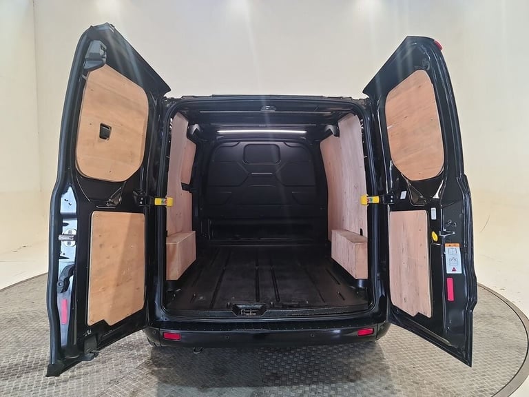 FORD TRANSIT CUSTOM 2.0 280 ECOBLUE LIMITED L1 H1 130 BHP SWB DIESEL