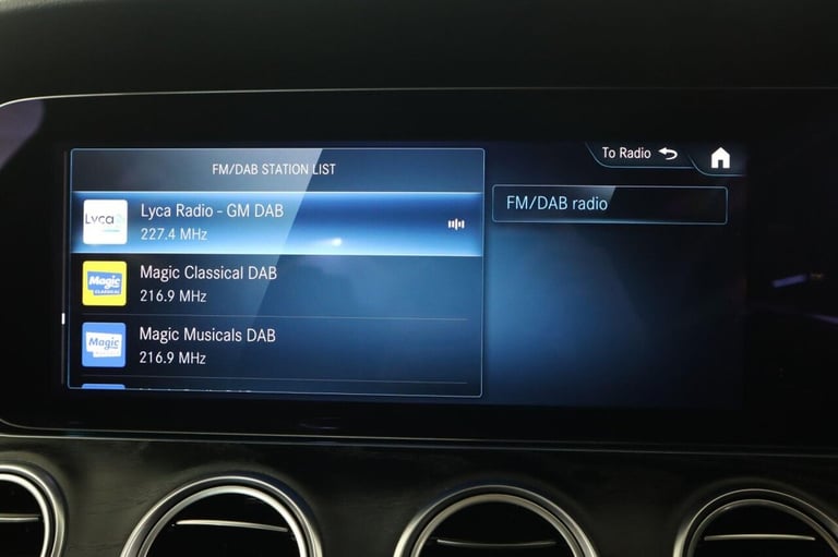 2021 Mercedes-Benz E-Class 2.0 E300de 13.5kWh AMG Line G-Tronic+ Euro 6 (s/s) 4dr Saloon DIESEL/E...