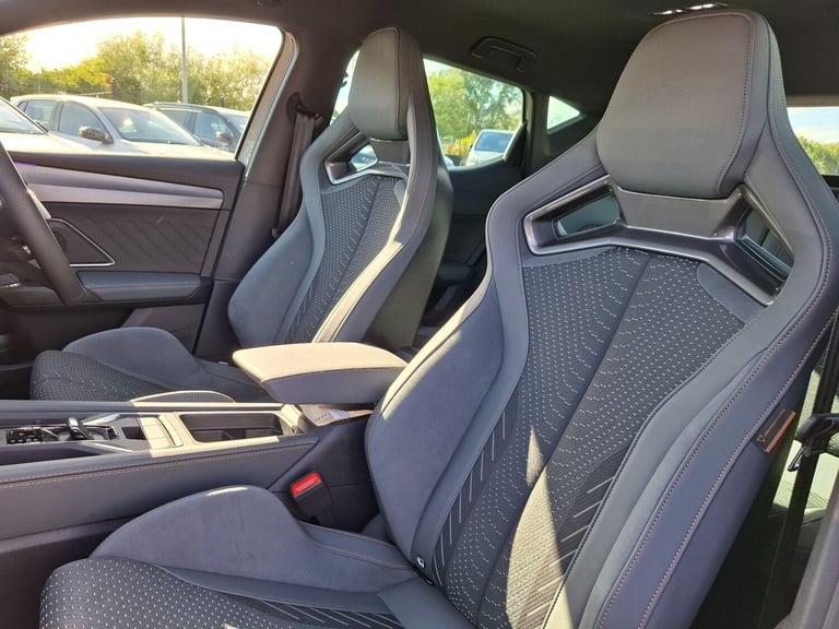 2025 Cupra Leon 1.5 eHybrid 272 VZ3 5dr DSG HATCHBACK PETROL/ELECTRIC Automatic