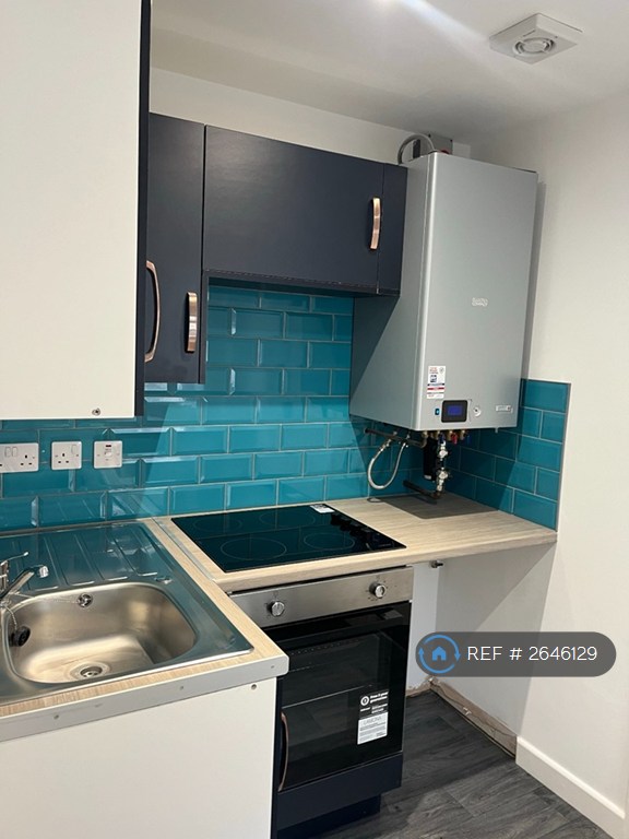 1 bedroom flat in St. Barnabas Road, Middlesbrough, TS5 (1 bed) (#2646129)