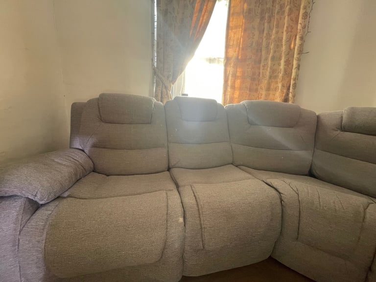 Vancouver Large Light Grey Fabric Recliner Corner Sofa Corner Sofa Recliner – Grey Fabric