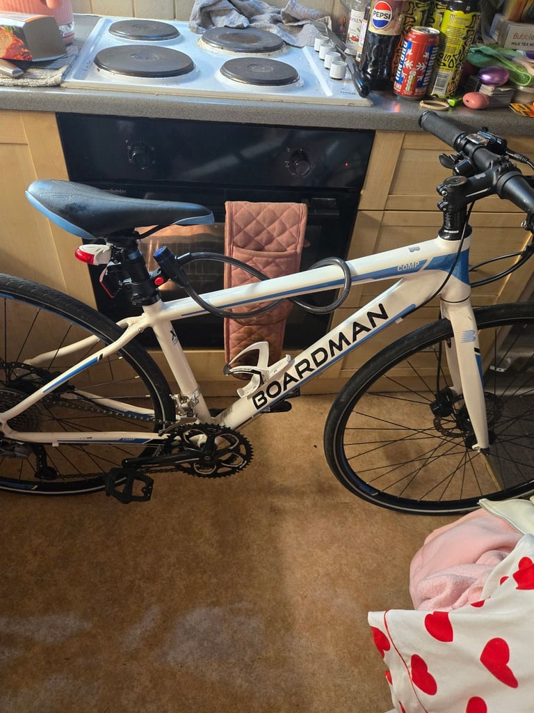 image for Boardman road bike 