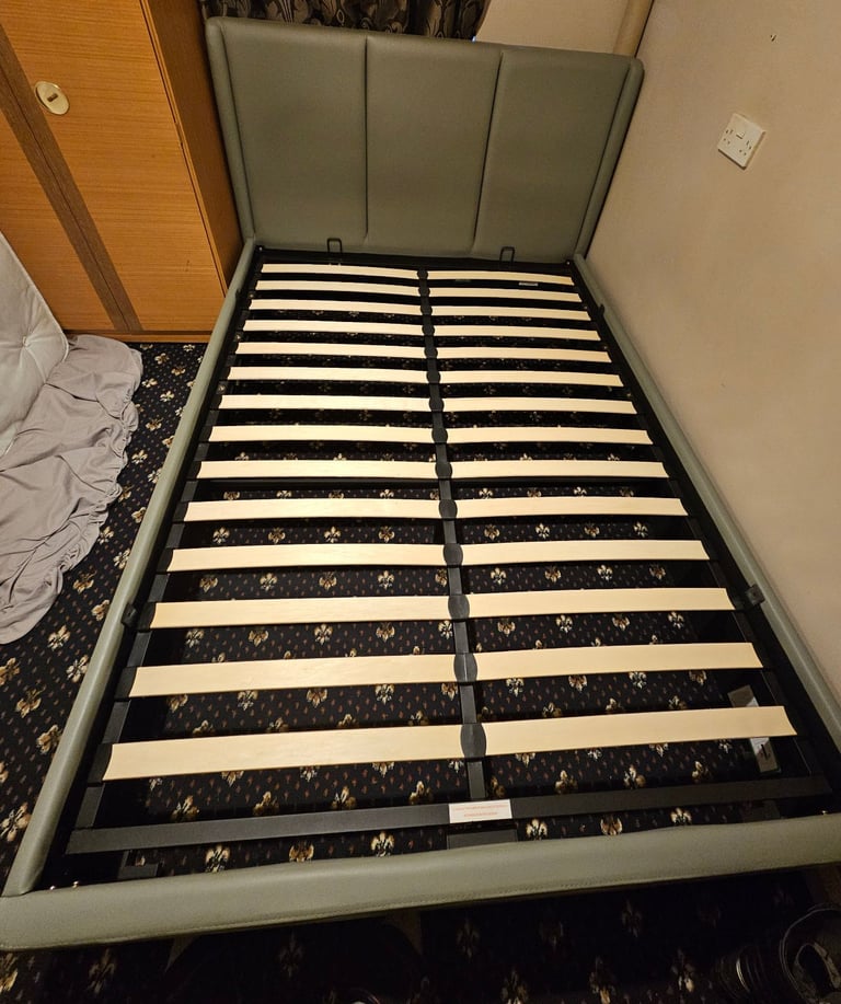 Selling bed