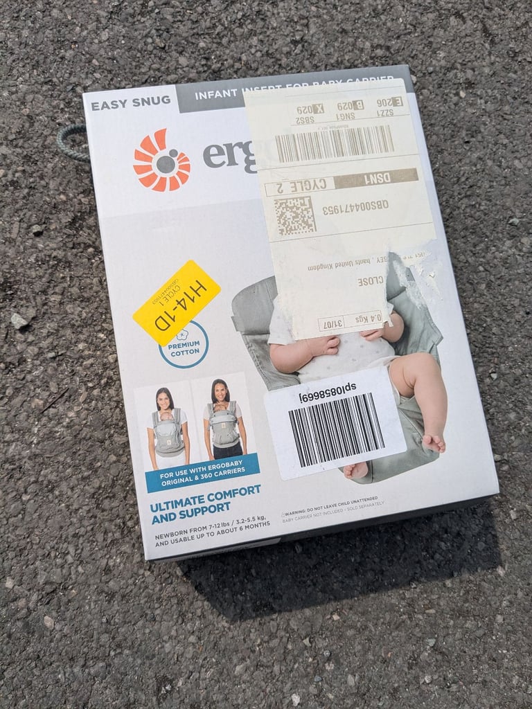Ergobaby carrier infant insert