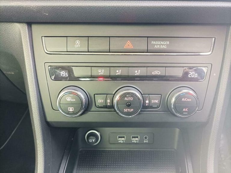 2018 SEAT Ateca 1.4 EcoTSI SE Technology 5dr HATCHBACK PETROL Manual