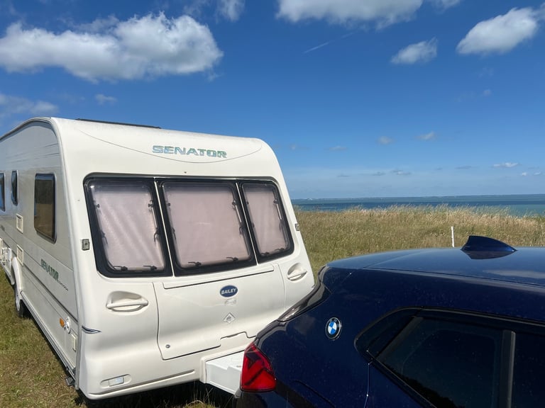 Caravan Bailey Senator  2002