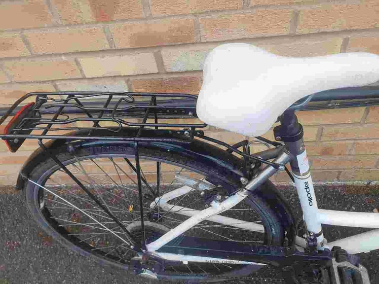 Oxford Discount Bicycles: Buy it, ride it, sell it back to us if you wish!