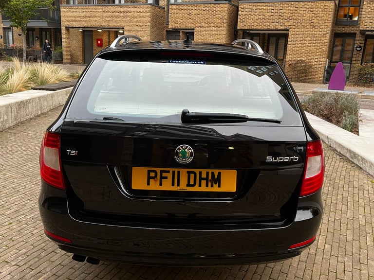 2011 Skoda Superb 1.8 TSI Elegance Estate 5dr Petrol DSG 