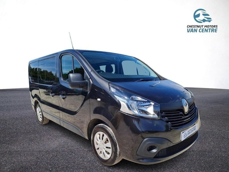 Renault Trafic Vauxhall Vivaro WAV Wheelchair Access Vehicle L1H1 2016 No VAT