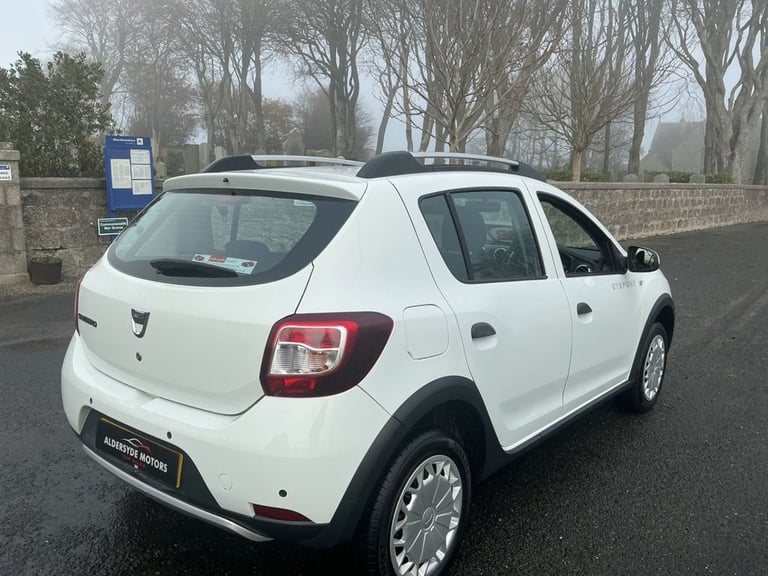 2016 Dacia Sandero Stepway 1.5 dCi Laureate 5dr HATCHBACK DIESEL Manual