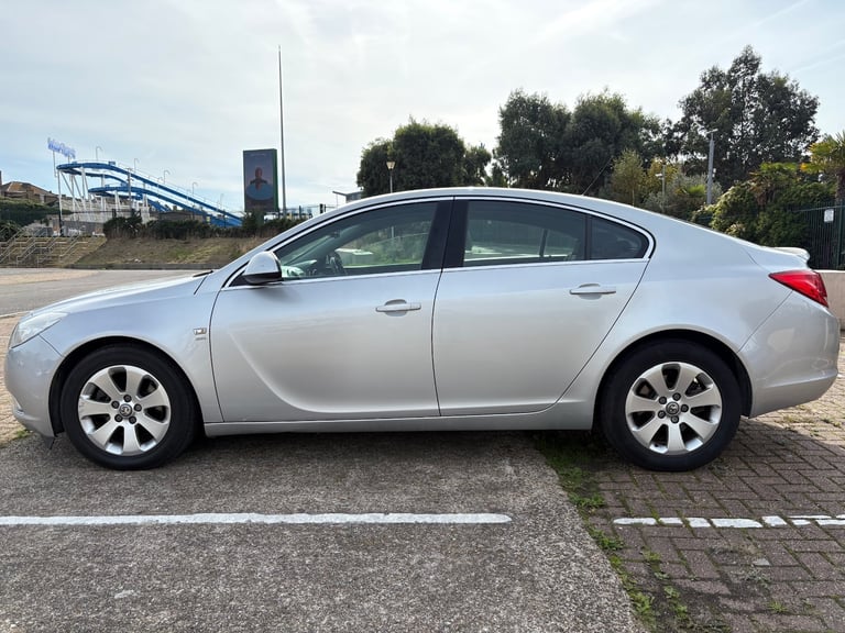 2011 Vauxhall Insignia 2.0 CDTi SRi [160] 5dr Auto HATCHBACK Diesel Automatic