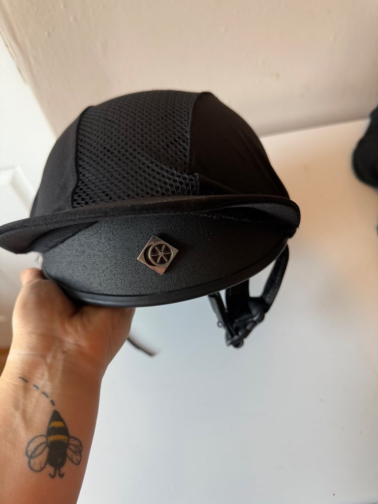 charles owen riding helmet